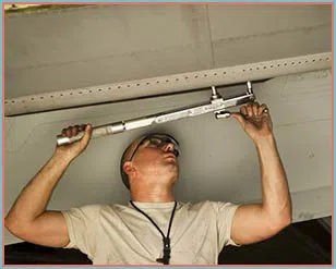 Golden Garage Door Repair Service Lakewood, OH 330-382-3376 - 10-install-cont